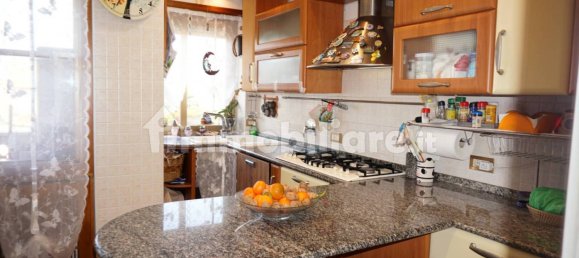 Квартира с 3 спальнями в Фьюмичино, Италия № 367198 10