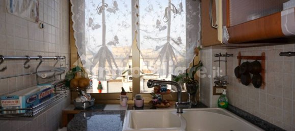 Квартира с 3 спальнями в Фьюмичино, Италия № 367198 12