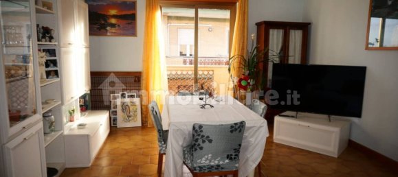 Квартира с 3 спальнями в Фьюмичино, Италия № 367198 4