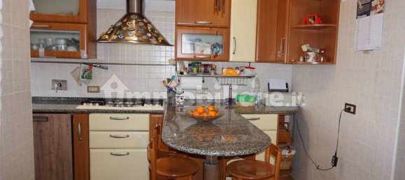 Квартира с 3 спальнями в Фьюмичино, Италия № 367198 9