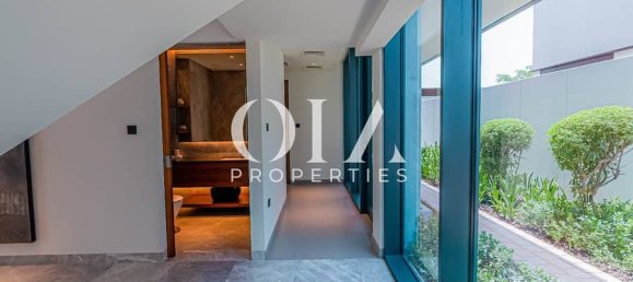 4 bedrooms Villa in Saadiyat Island, UAE No. 17192 17