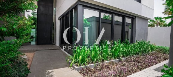 4 bedrooms Villa in Saadiyat Island, UAE No. 17192 3