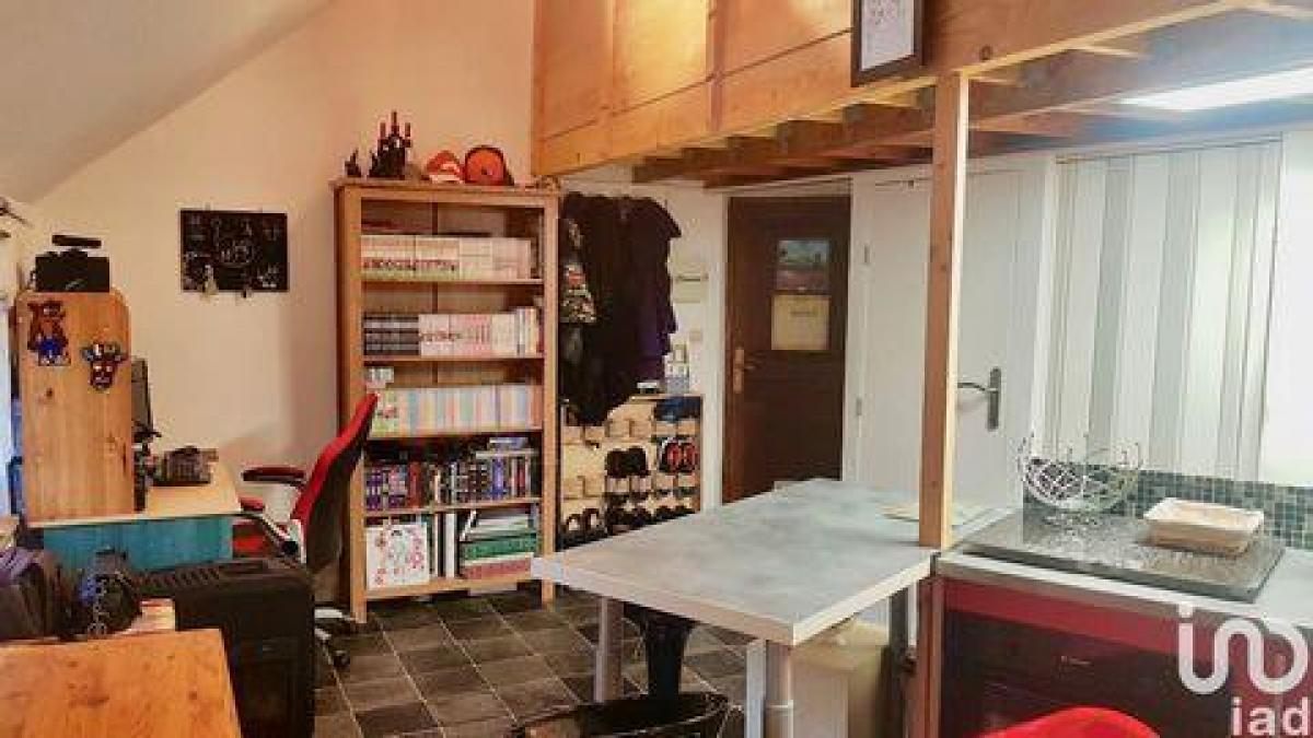 Estudio en el condominio en Maintenon, France No. 9966