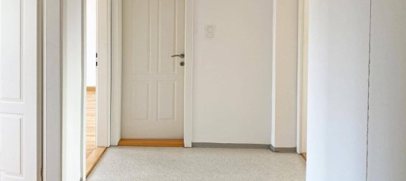 1 bedroom Apartment in Linz, Austria No. 154625 2