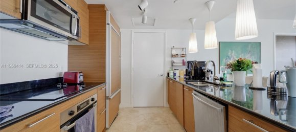3 chambres propriété commerciale à vendre à Miami, Miami-Dade, Florida, USA № 615526 14