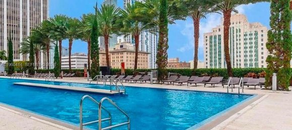 3 chambres propriété commerciale à vendre à Miami, Miami-Dade, Florida, USA № 615526 4