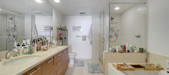 3 chambres propriété commerciale à vendre à Miami, Miami-Dade, Florida, USA № 615526 17