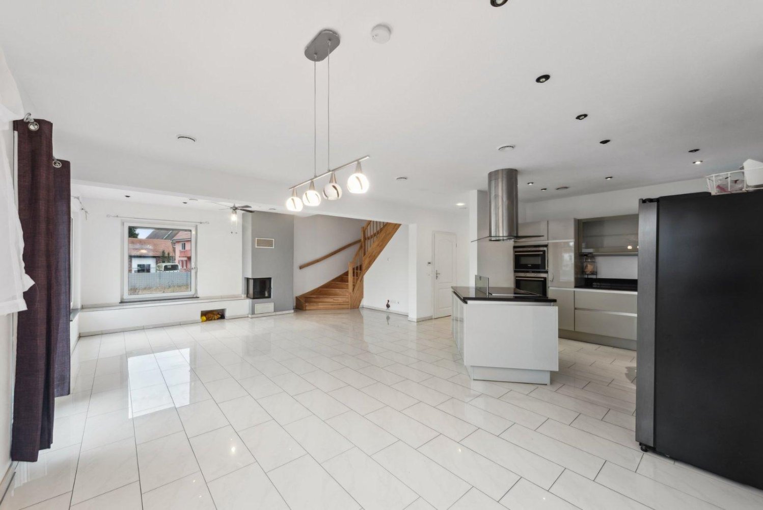 4 bedrooms House in Kaiserslautern, Germany No. 359932