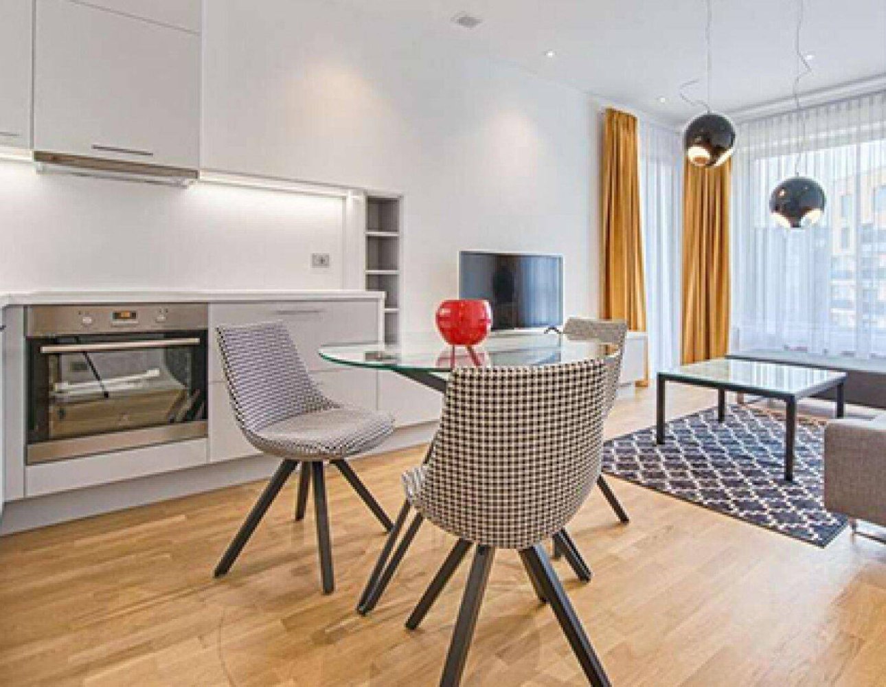 2غرفة عقار تجاري في Neubau, Austria رقم 223001