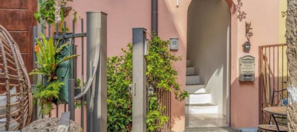 2غرفة منزل ذو طابقين في Blevio, Italy رقم 152128 35