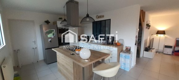 4 bedrooms House in Oisy, France No. 48713 3