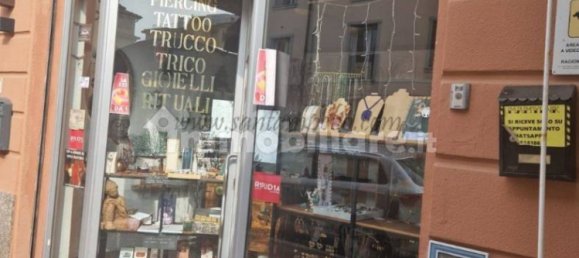 1 room Commercial property in Bordighera, Italy No. 353338 2