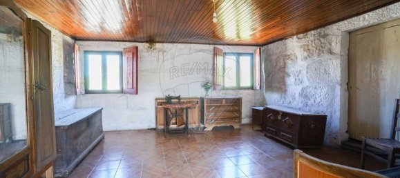 4 bedrooms House in Vilela, Portugal No. 160970 12