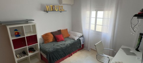 Casa de 5 dormitorios en Casares, Spain No. 138579 32