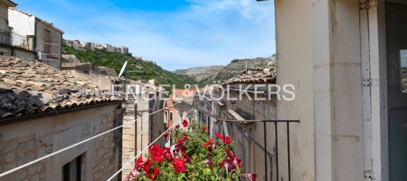 3 rooms House in Ragusa, Italy No. 63842 21