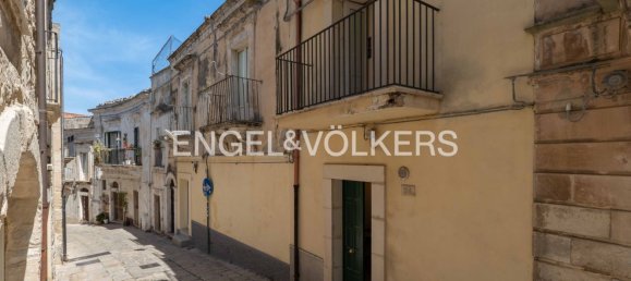 3 rooms House in Ragusa, Italy No. 63842 25