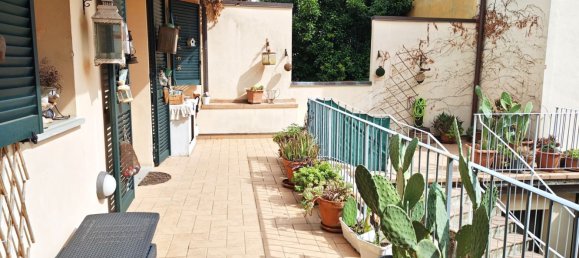 5 Schlafzimmer Doppelhaus in Florence, Italy, Nr. 333322 5