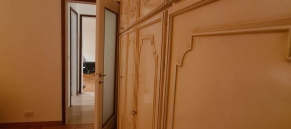 4-Zimmer Wohnung in Milan, Italy, Nr. 314216 8