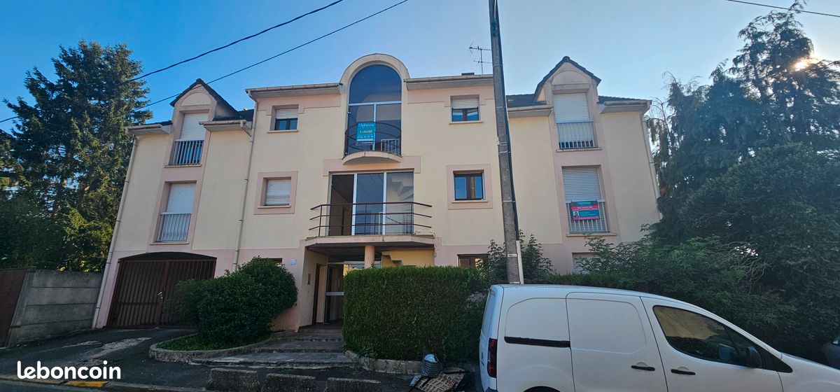 1 bedroom Apartment in Ozoir-la-Ferriere, France No. 360966