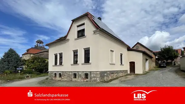 Casa de 4 habitaciónes en Salzlandkreis, Germany No. 307003