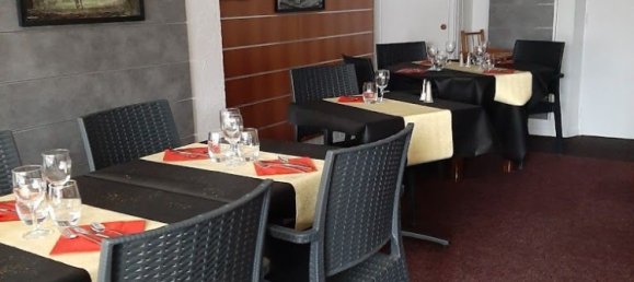 Gewerbliche Immobilie in La Ferte-Saint-Aubin, France 200m², Nr. 39595 3