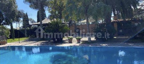 4 Schlafzimmer Villa in Rome, Italy, Nr. 191418 3