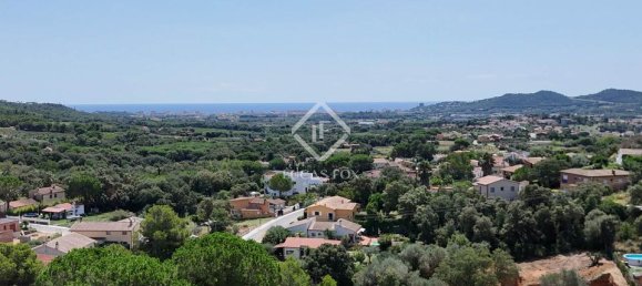 Terreno en Calonge, Spain No. 179099 2