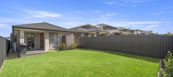 4 bedrooms House in Oakville, Australia No. 58 22