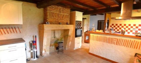 5 bedrooms House in Port-Sainte-Foy-et-Ponchapt, France No. 191312 7