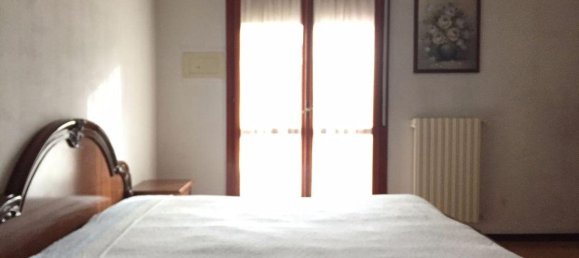 3 rooms Apartment in Carpi, Italy No. 233681 14