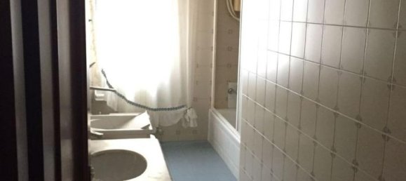 3 rooms Apartment in Carpi, Italy No. 233681 7