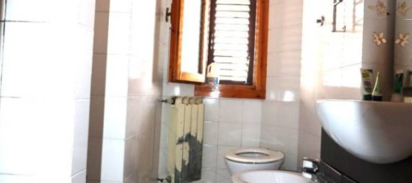 2 chambres Appartement à Montevarchi, Italy No. 293452 10
