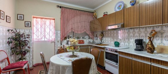 4 bedrooms House in Riachos, Portugal No. 175920 14