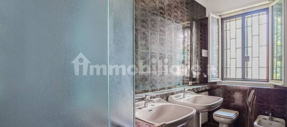 Apartamento T2 em Bologna, Italy N.º 283582 14