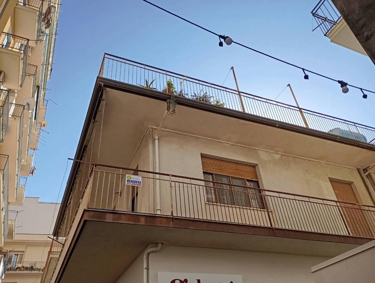 Ático de 4 habitaciónes en Acireale, Italy No. 164137