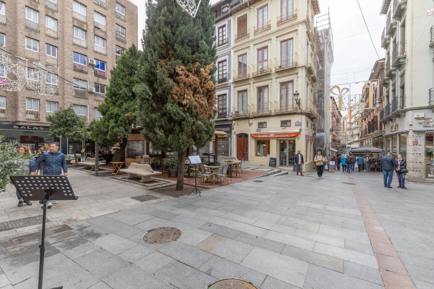 4 bedrooms Penthouse in Granada, Spain No. 18439