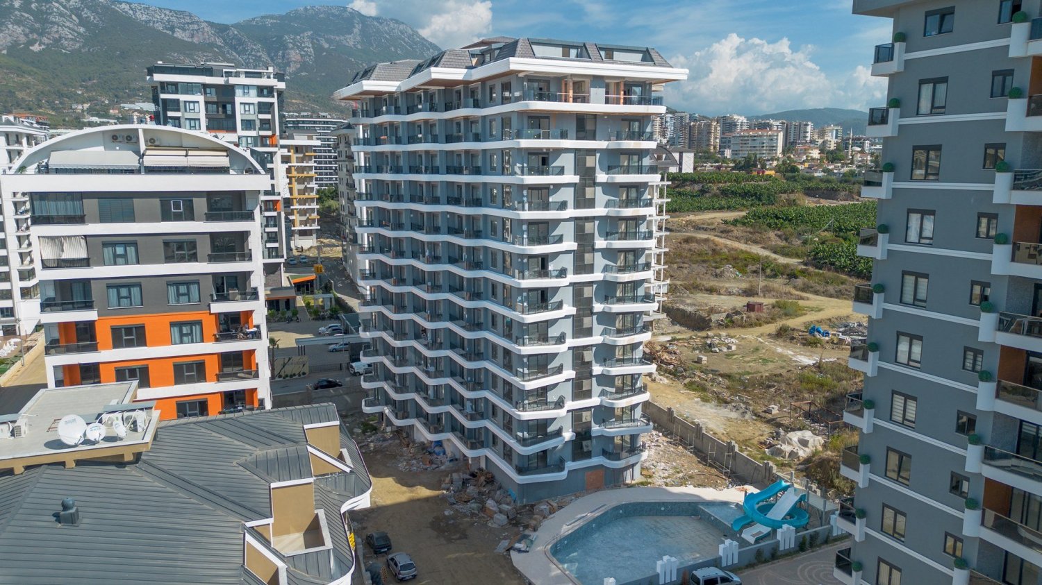 Apartment 1+1 in Mahmutlar, Turkey No. 27801