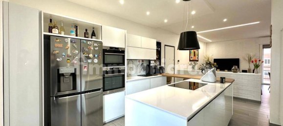 3 bedrooms Apartment in Opera, Italy No. 299063 14