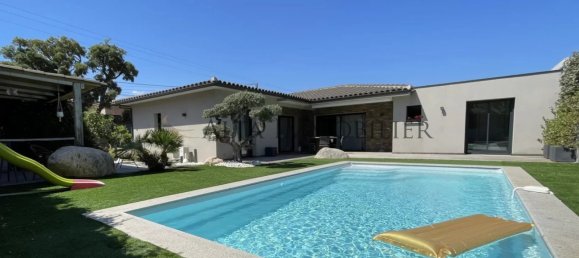 3 bedrooms Villa in Porto-Vecchio, France No. 274354 3