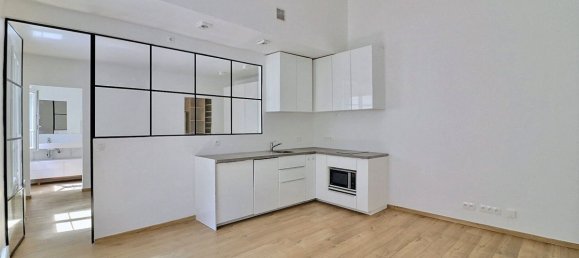 1 bedroom Apartment in Paris, France No. 183477 12