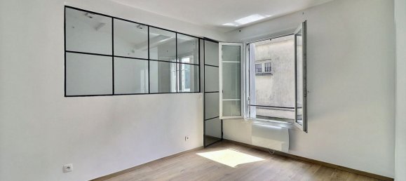 1 bedroom Apartment in Paris, France No. 183477 5