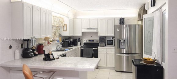 3 chambres duplex à vendre à Miami, Miami-Dade, Florida, USA № 614302 9