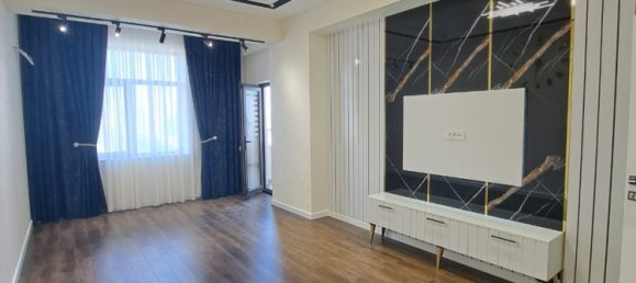 Квартира с 2 спальнями в Баку, Азербайджан № 2178 15