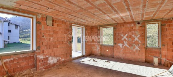 3غرفة شقة في Sormano, Italy رقم 176227 9