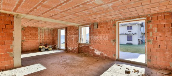 3غرفة شقة في Sormano, Italy رقم 176227 6