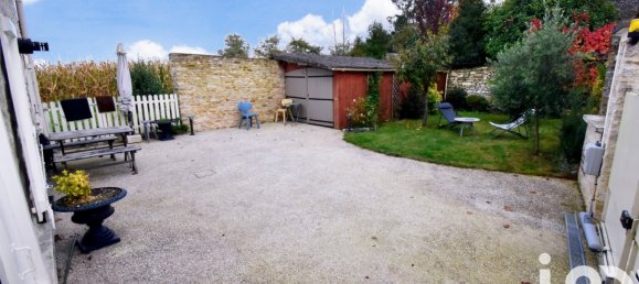 Casa de 3 dormitorios en Senlis, France No. 226506 2