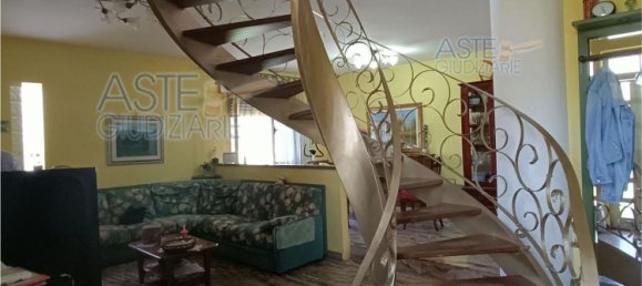 5 bedrooms Apartment in Sezze, Italy No. 381778 25