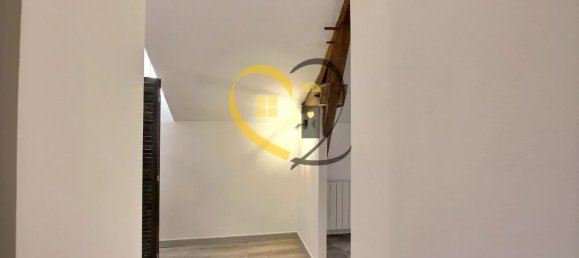 6 rooms Apartment in Saint-Martin-d'Auxigny, France No. 214102 9