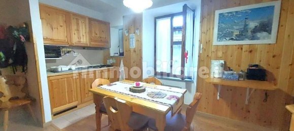 2 bedrooms Apartment in Abetone Cutigliano, Italy No. 356795 3