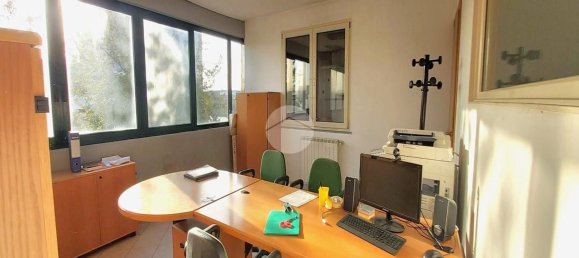 Lagerhaus in Volpiano, Italy 200m², Nr. 107958 8